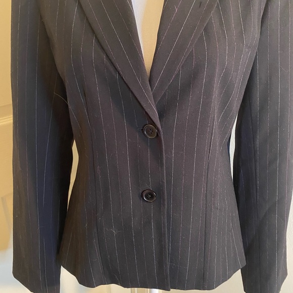 Rafaella black pin striped women's blazer, size 6 - Picture 2 of 8